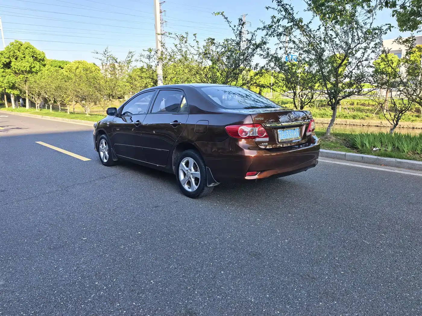 Toyota Corolla 2012 Styling Edition 1.8L Manual GL-i фото 13