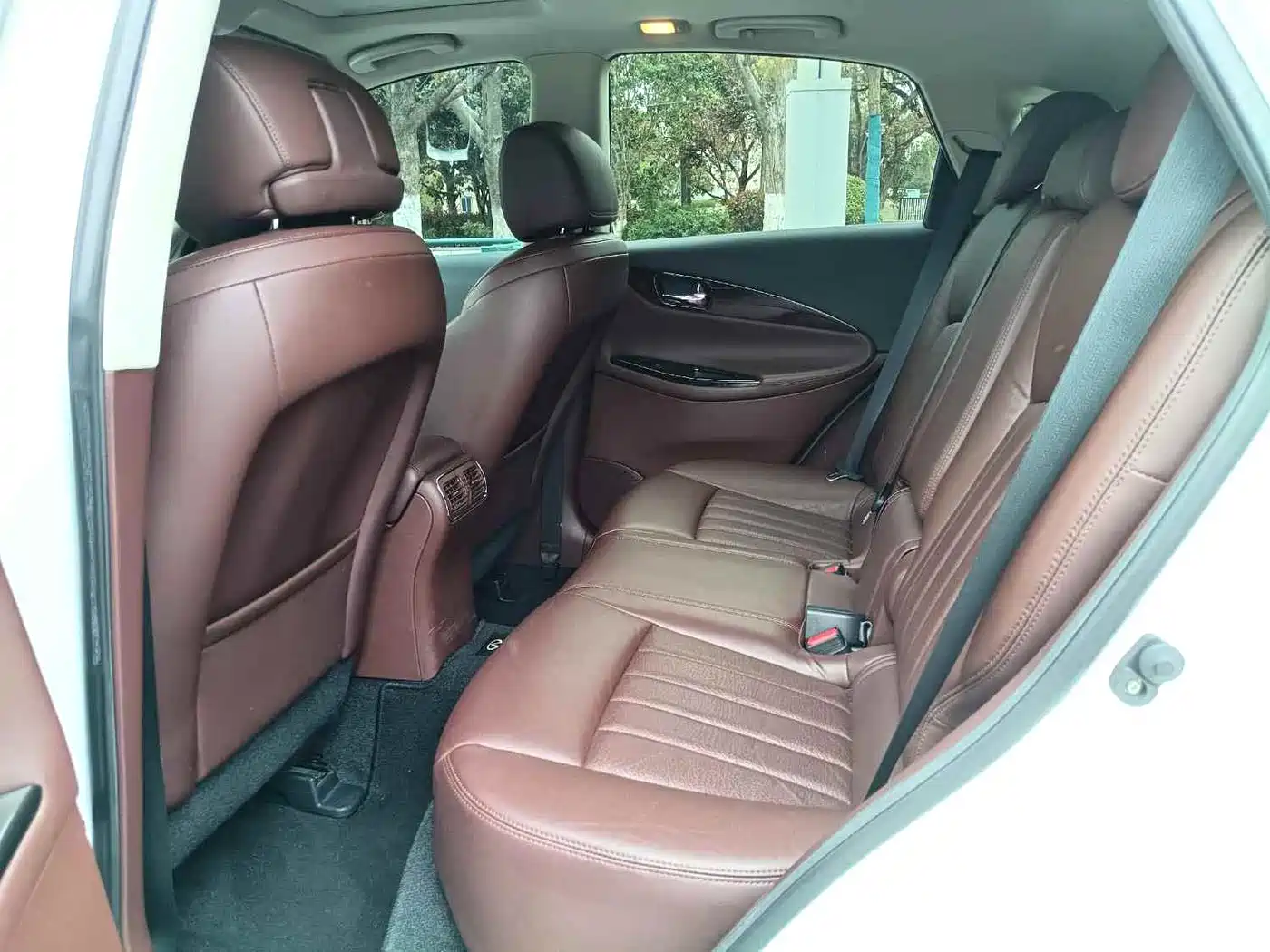 Infiniti QX50 (Import) 2014 2013 2.5L 2WD Prestige