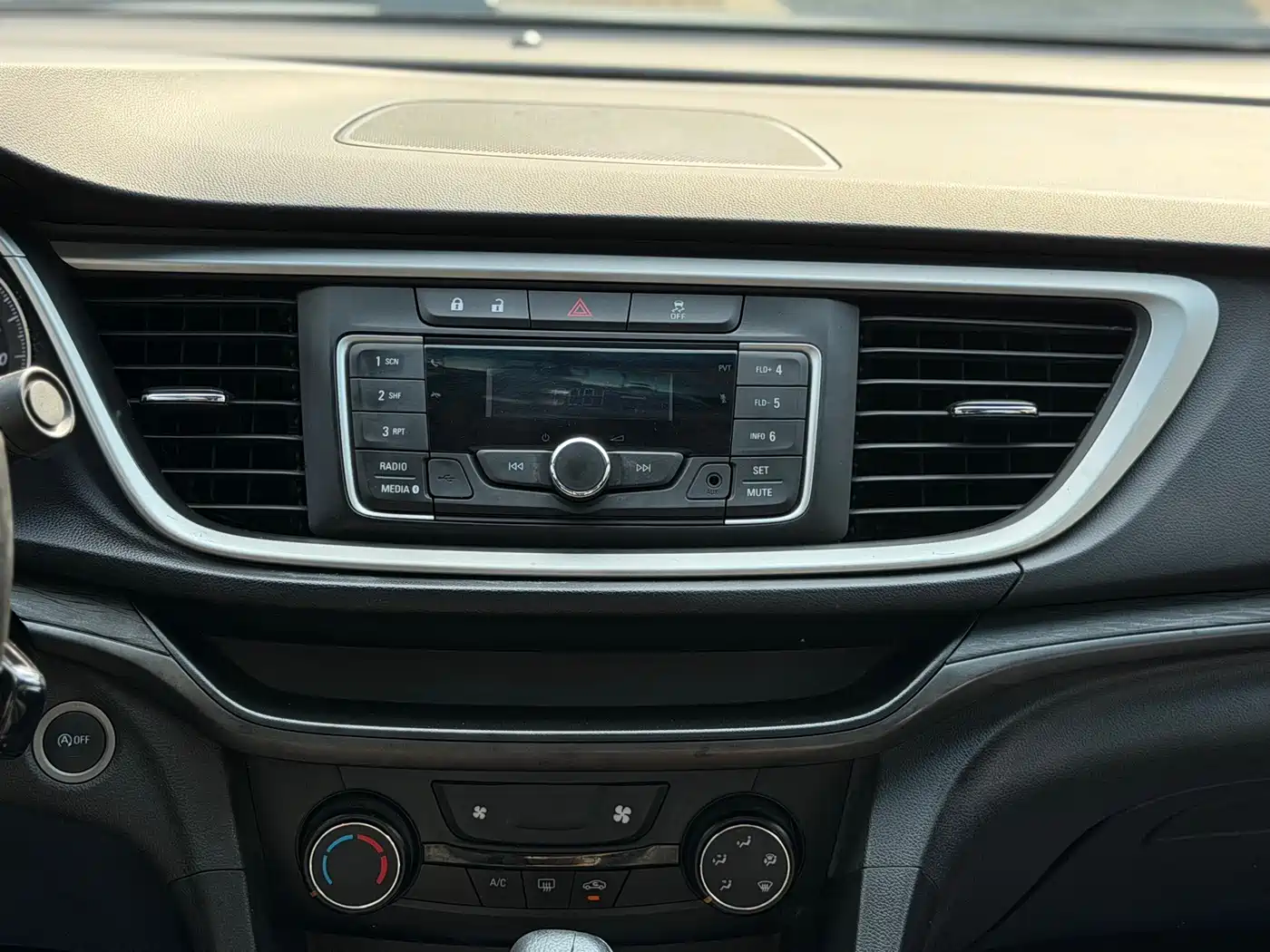 Buick Excelle GT 2018 18T Automatic Elite фото 11