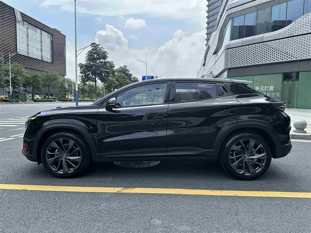 CHANGAN UNI-T