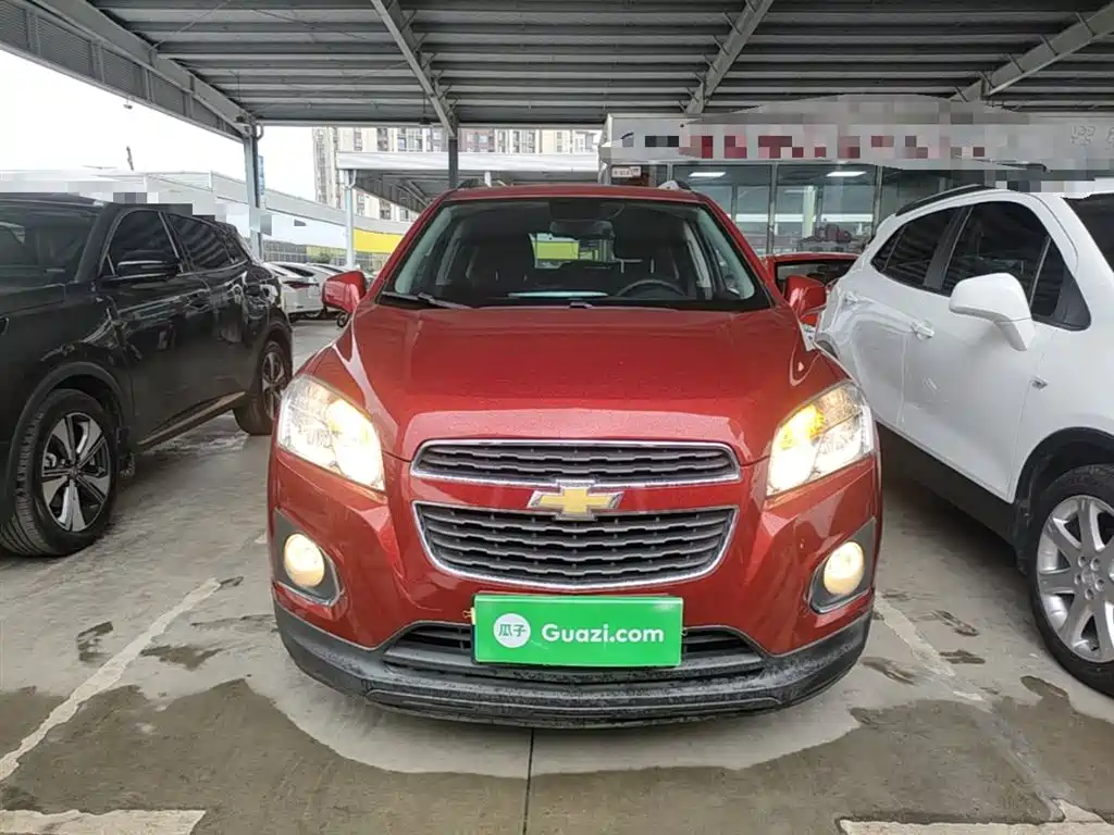 Chevrolet Trax 2016 1.4T Automatic 2WD Comfort Sunroof Edition фото 3