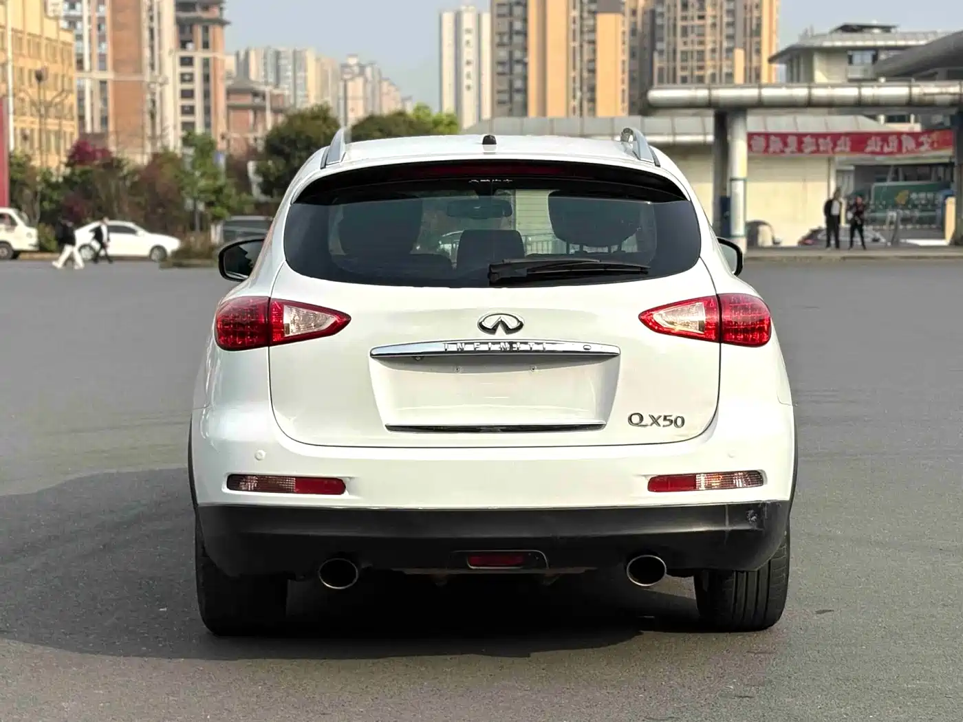 Infiniti QX50 (Import) 2014 2013 2.5L 2WD Prestige