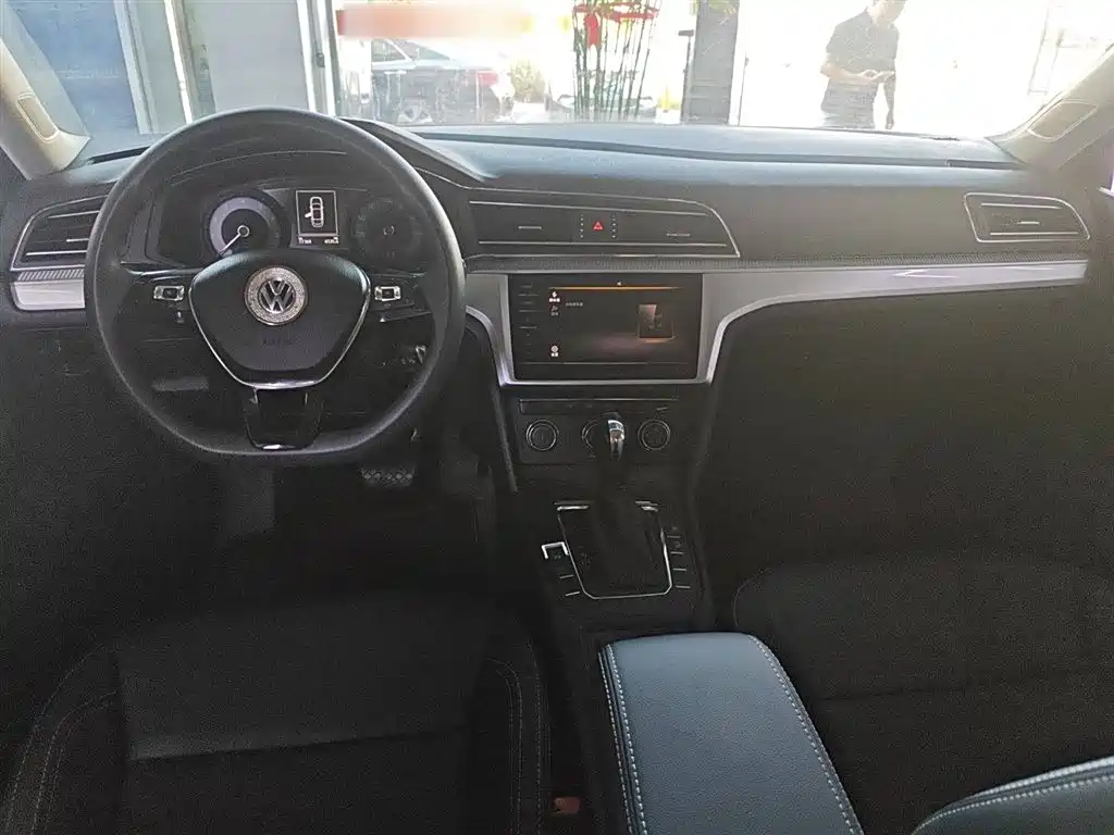 Volkswagen Lamando 2021 230TSI DSG Fashion Edition фото 7