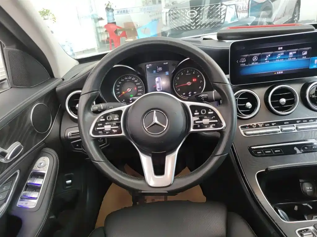 Mercedes-Benz C-Class 2019 C 180 L Fashion Sport Edition фото 11