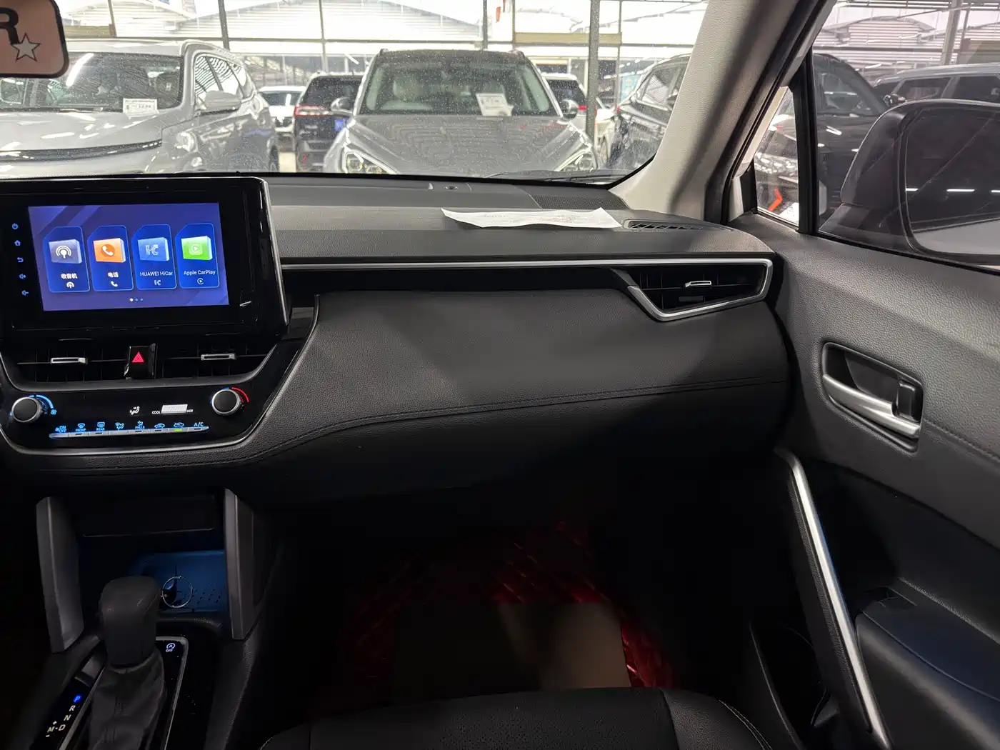 Toyota Frontlander 2023 2.0L CVT Luxury Edition фото 12
