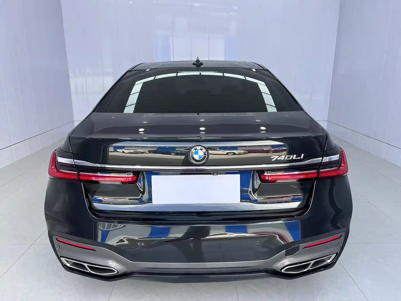 BMW 7 Series 2018 740Li Leading Type Excellence Package фото 4