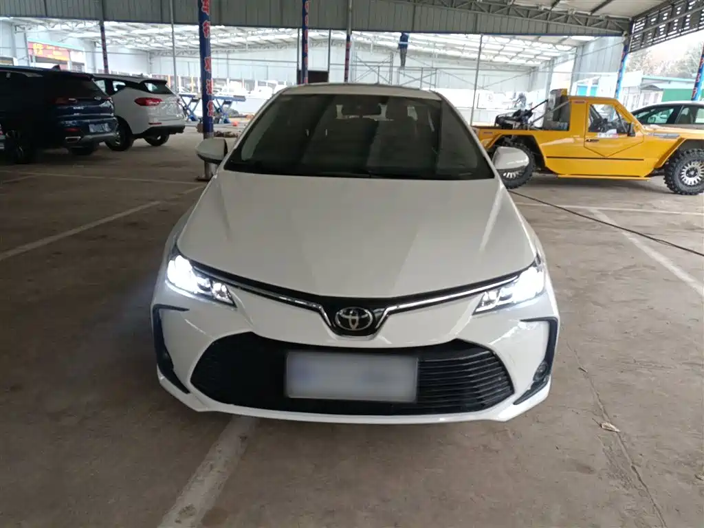 Toyota Corolla 2021 1.2T S-CVT Luxury Edition фото 19