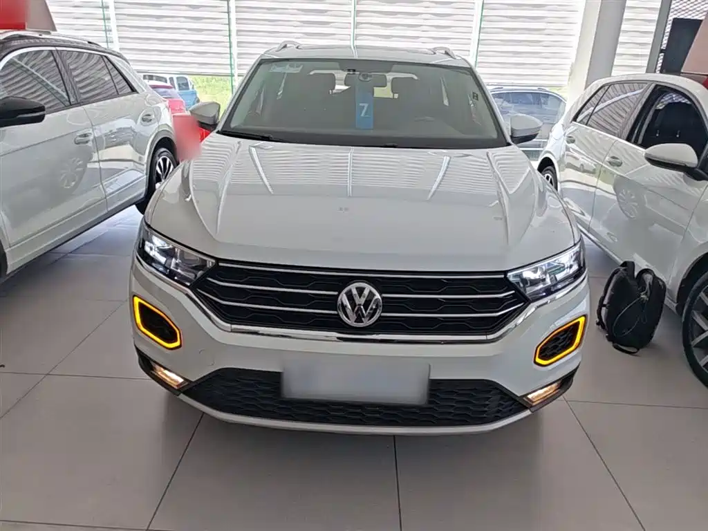 Volkswagen T-ROC 2020 280TSI DSG FWD Elite фото 3