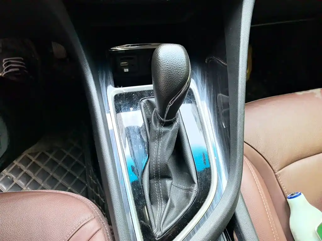 Buick GL6 2019 Model 18T 6-Seater Connected Luxury Version China V фото 7