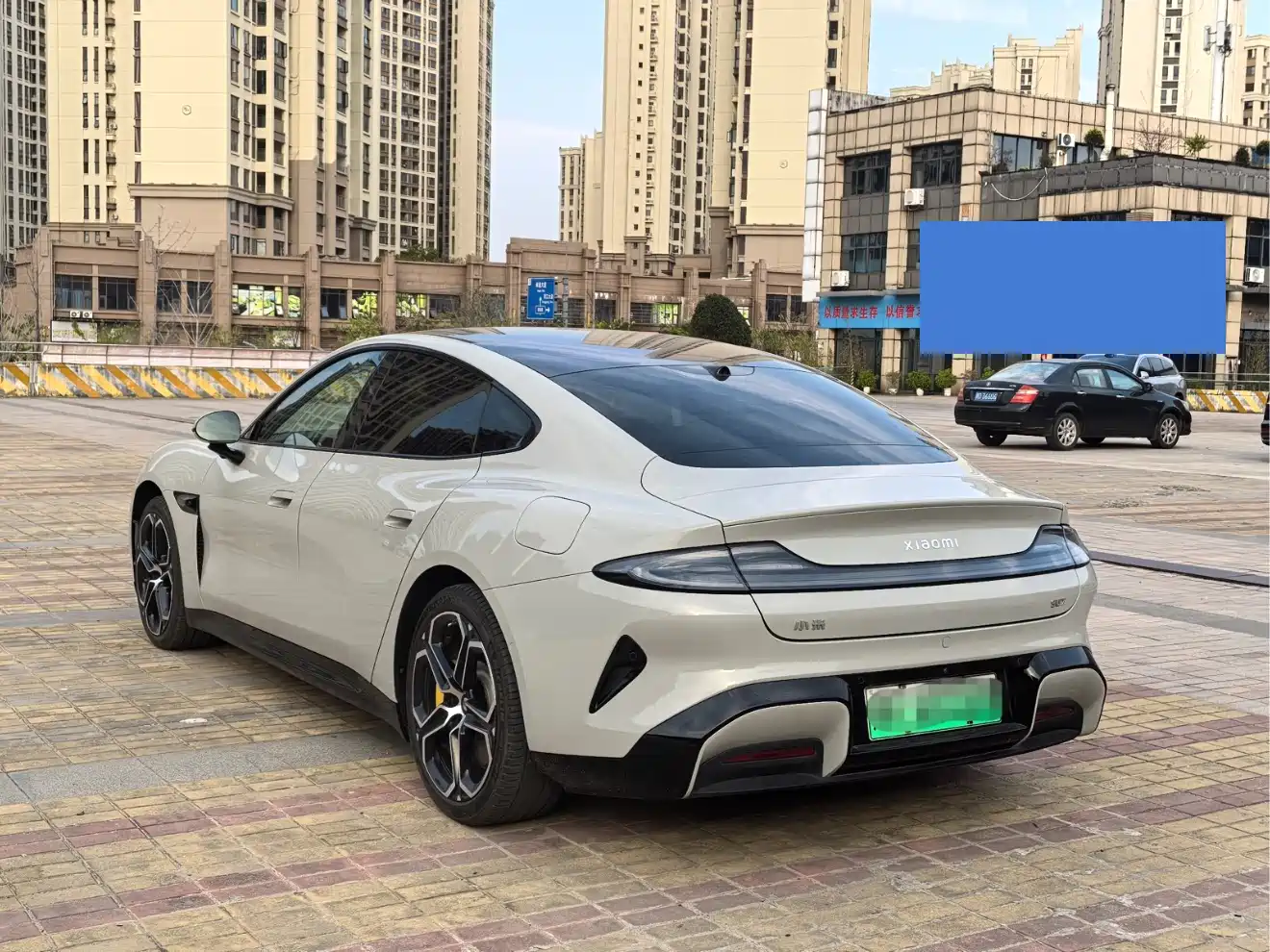 XIAOMI CAR XIAOMI SU7