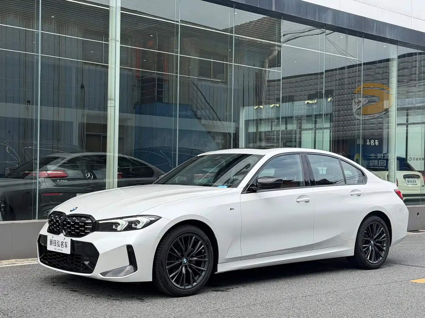 BMW 3 Series 2024 325i M Sport Shadowline Package