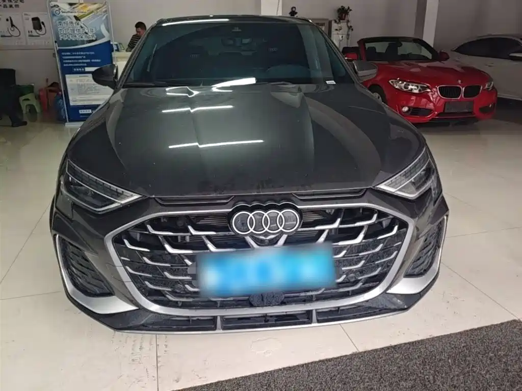 Audi A3 2025 Sportback 35TFSI Flying Premium фото 3