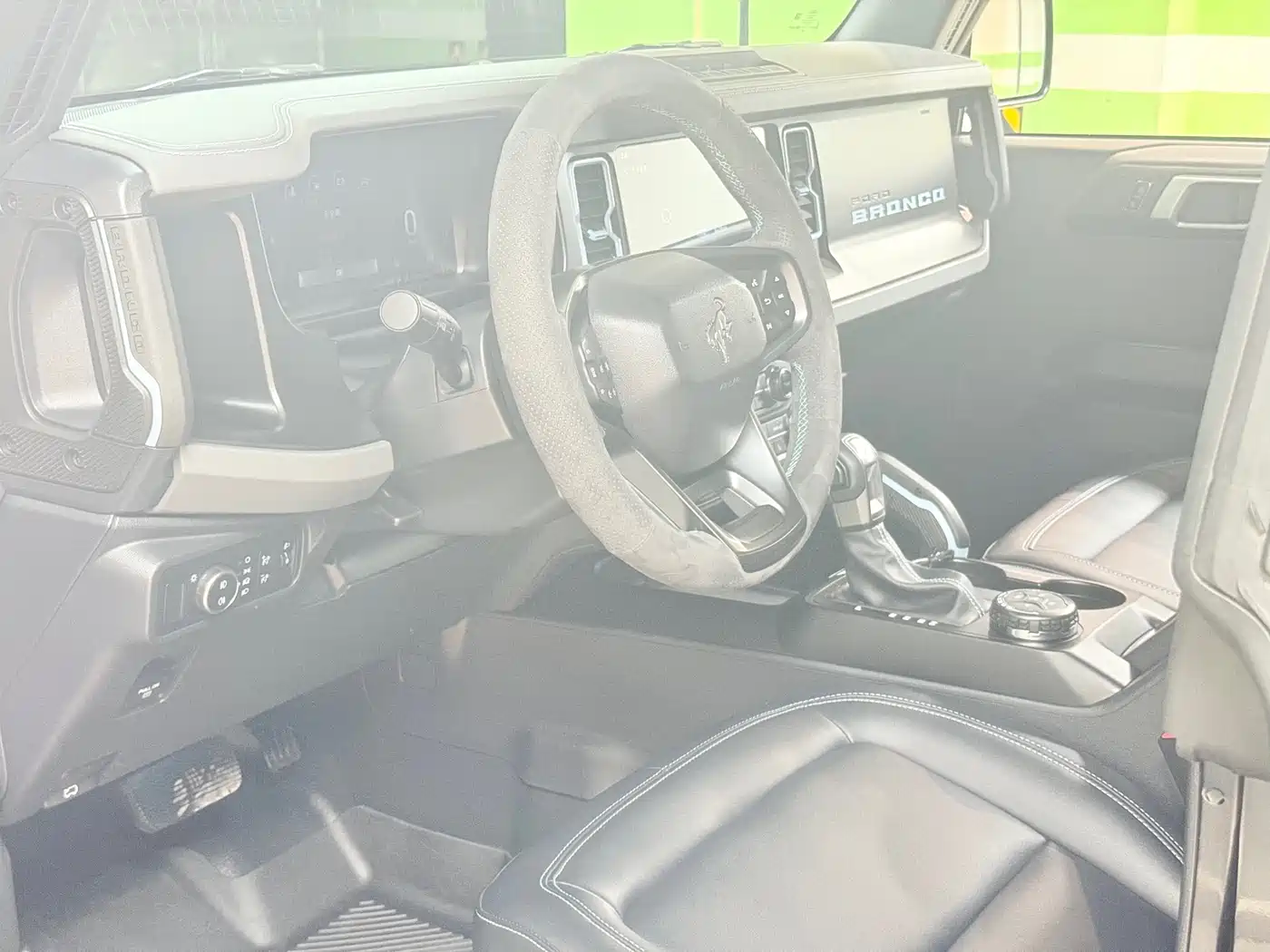 Ford Bronco 2024 2.3T Black Diamond Big Foot Off-Road Edition фото 14