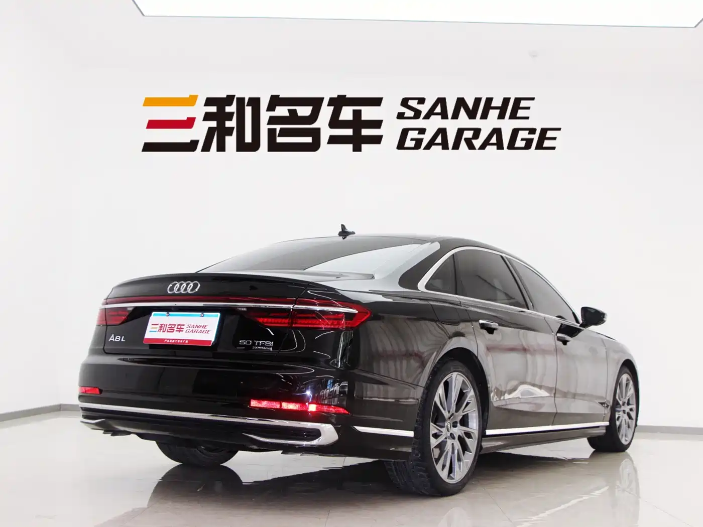 Audi A8 2023 A8L 50 TFSI quattro Exclusive фото 7