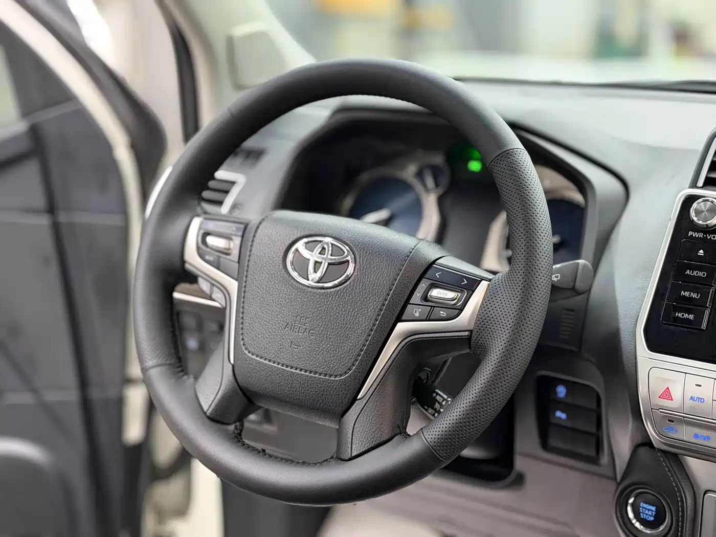 Toyota Prado 2019 3.5L Automatic TX-L Zunxiang Edition фото 13
