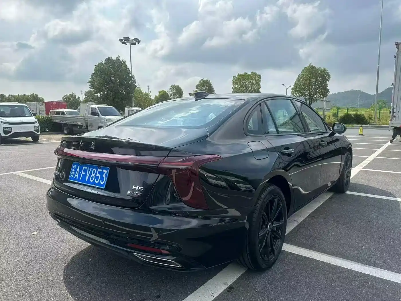 Hongqi H5 2026 2025 1.5T DCT Mystic Shadow 2 Million Edition