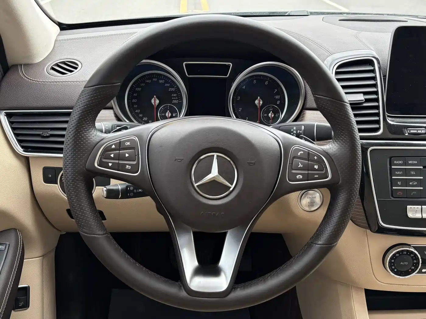 Mercedes-Benz GLE 2019 GLE 320 4MATIC Dynamic Ultimate Edition фото 11