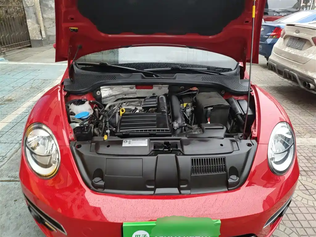 Volkswagen Beetle 2017 180TSI Enjoy фото 10