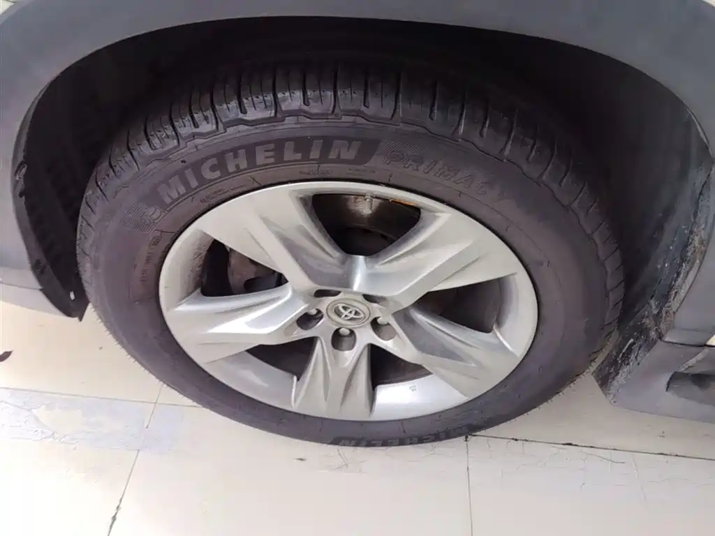 Toyota Highlander 2015 2.0T AWD Luxury Edition 7-seater фото 23