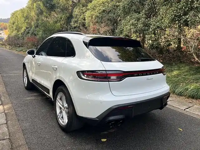 Porsche Macan 2022 Macan 2.0T фото 13