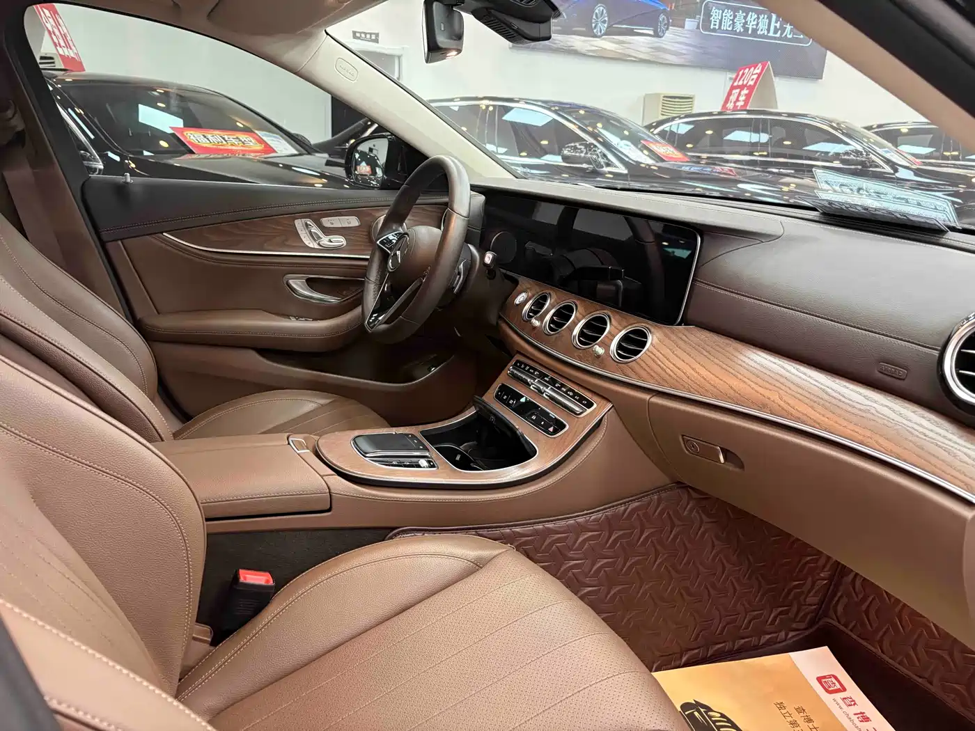 Mercedes-Benz E-Class 2023 E 300 L Luxury фото 5