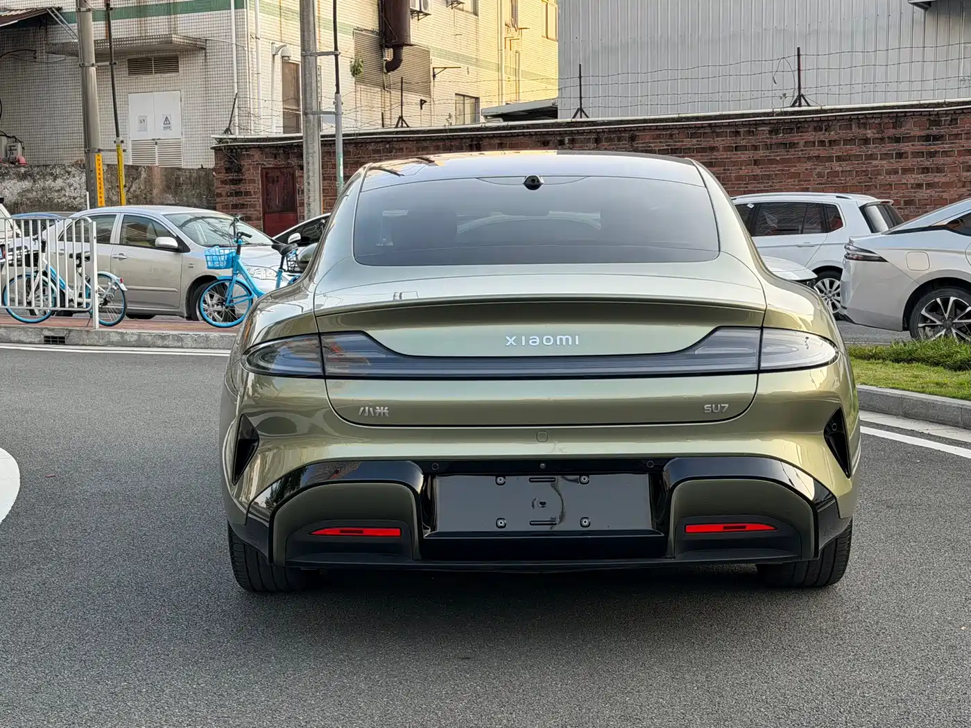 XIAOMI CAR XIAOMI SU7