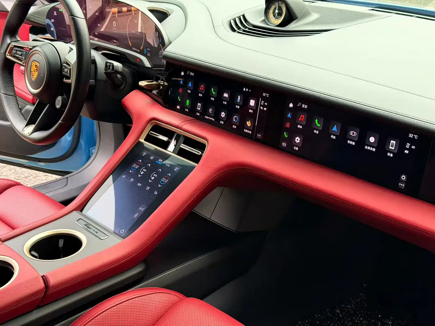 Porsche Taycan 2021 2020 Taycan