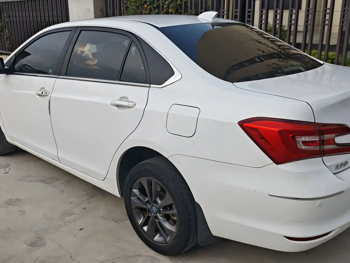 BYD Qin New Energy 2018 2017 1.5T Premium Model