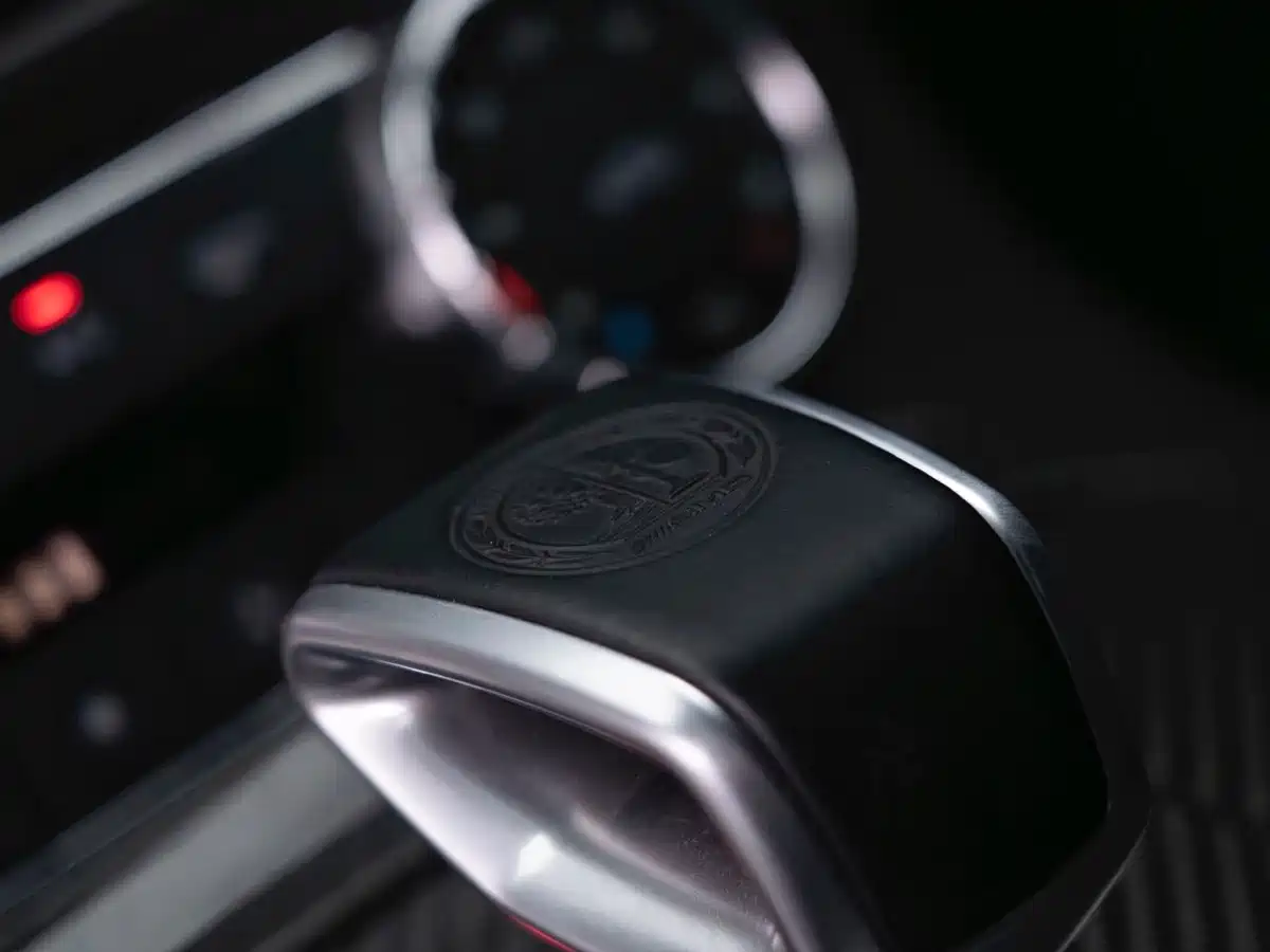 Mercedes-Benz SLS AMG 2012 2011 SLS AMG