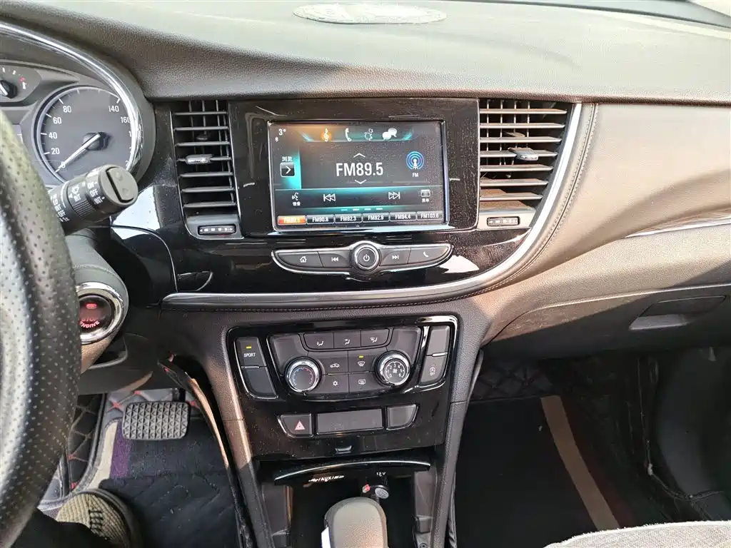 Buick Encore 2018 18T Automatic 2WD Urban Leading фото 6