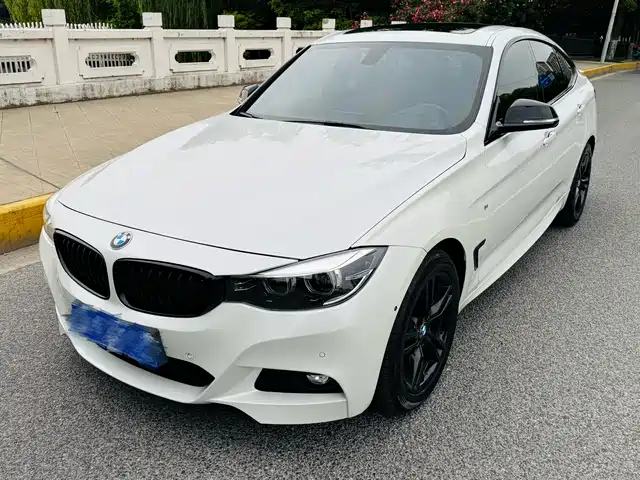 BMW 3 Series GT 2020 320i M Sport Black Night Edition