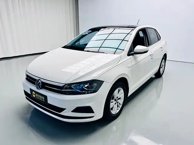 Volkswagen Polo Plus 1.5L, автомат, Panoramic Enjoy