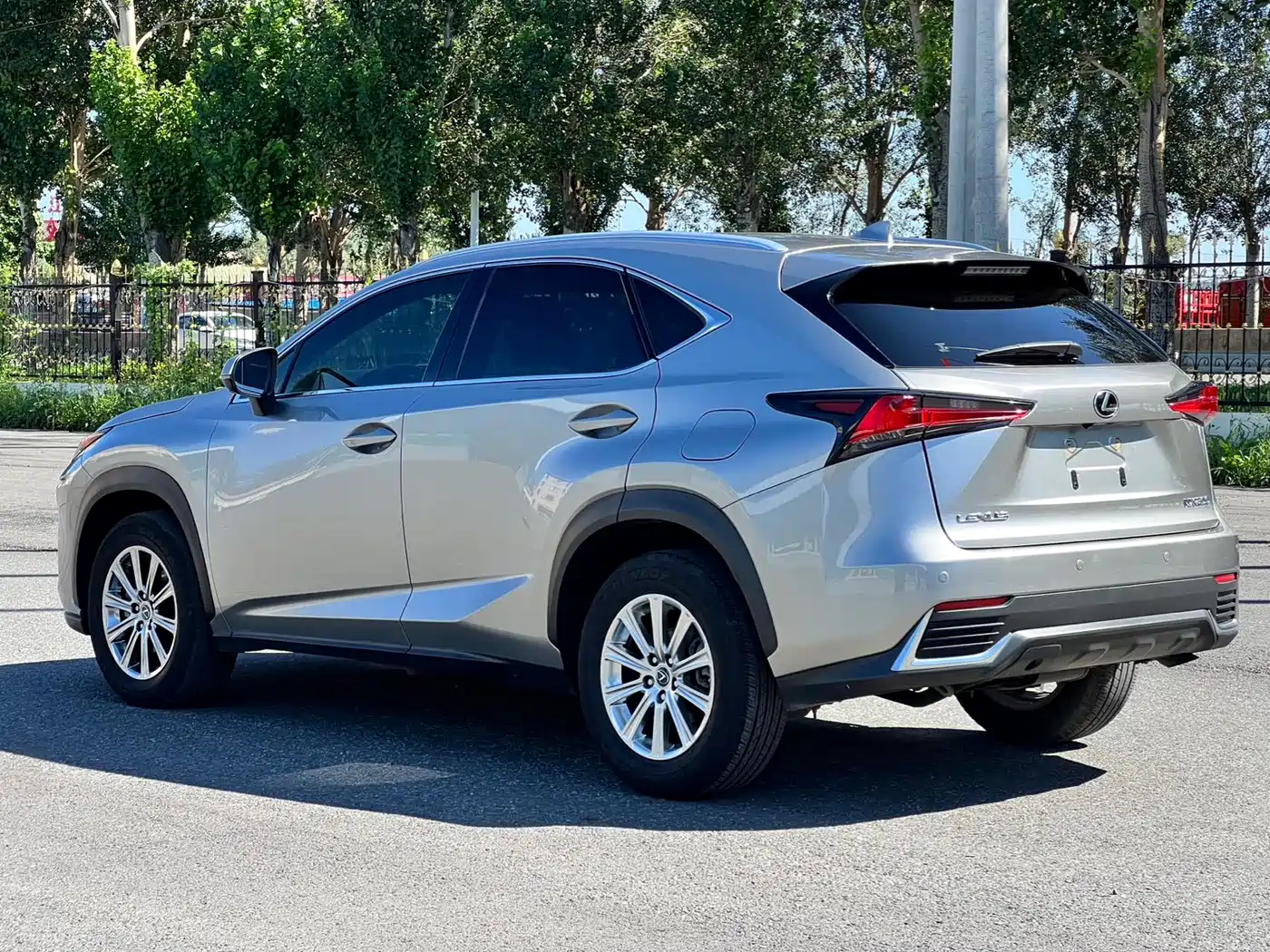Фото 6 - Lexus NX