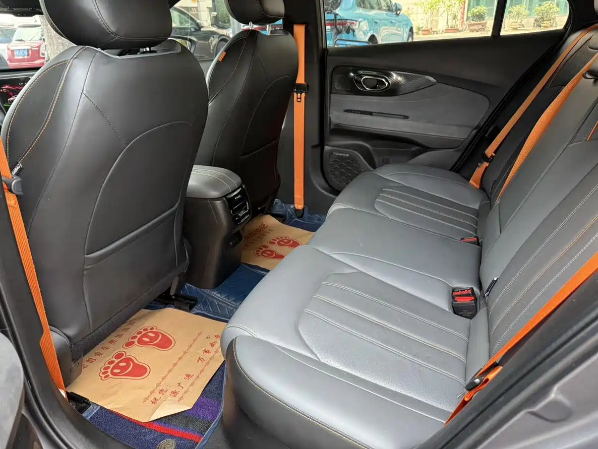 GAC Trumpchi Trumpchi Emkoo 2022 270T DCT J16 R-style Track Edition фото 8