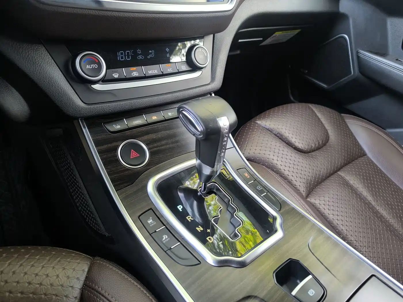 Landwind X7 2016 2015 2.0T Panorama Premium