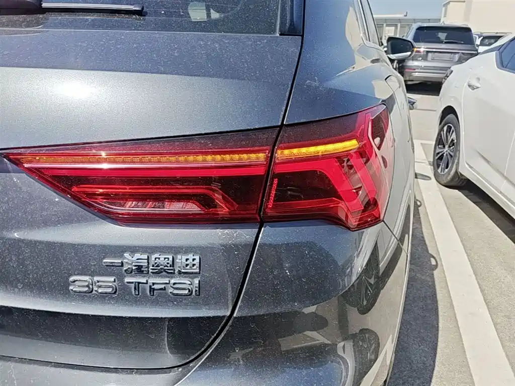 Audi Q3 2019 35 TFSI Fashion Elegance фото 8