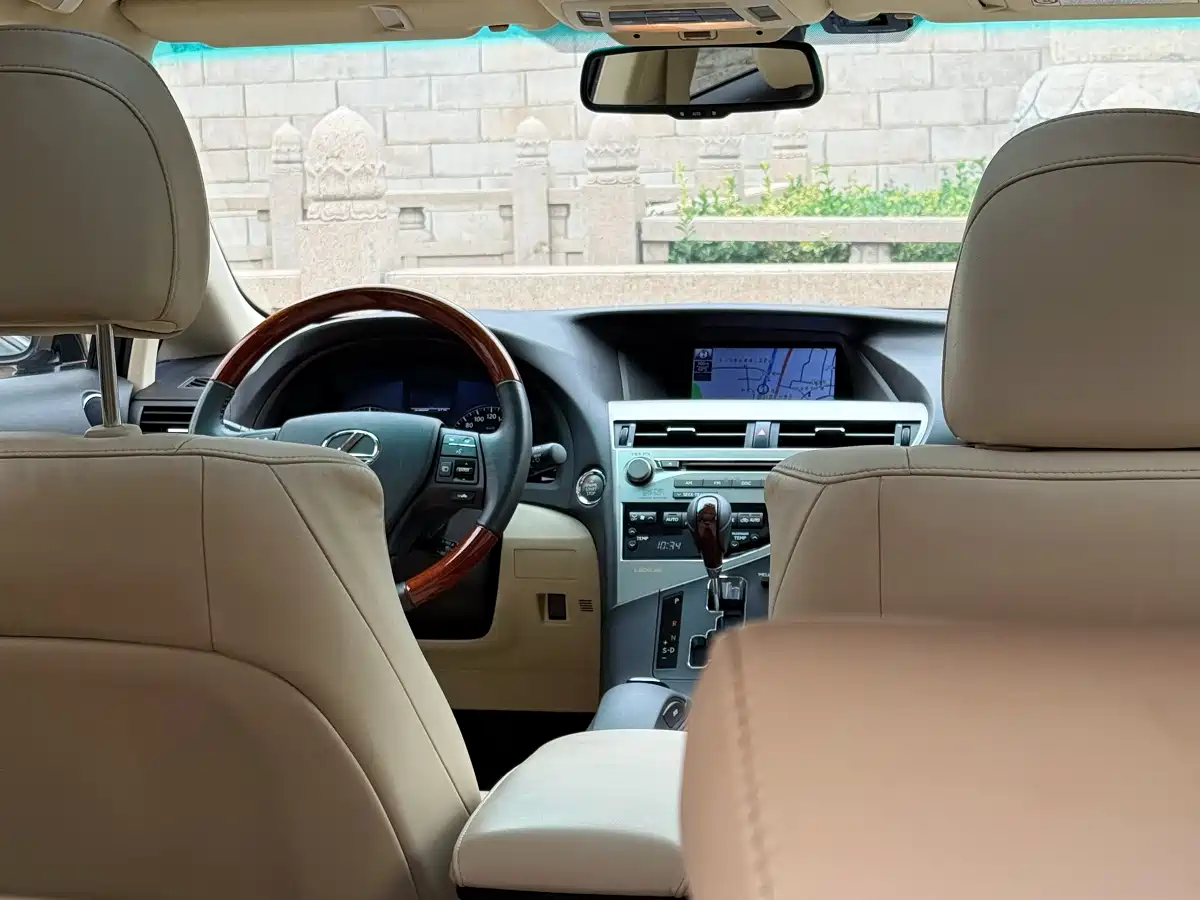 Lexus RX Classic 2009 Model 350 Premium Edition фото 23