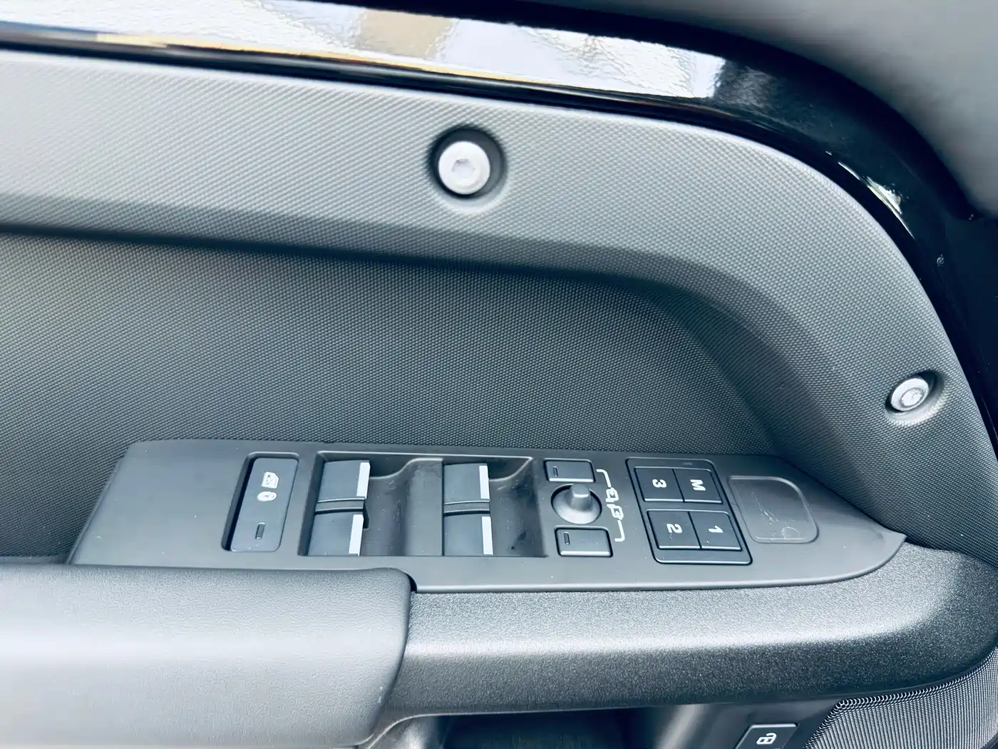 Land Rover Defender 2025 2025 110 3.0T P400 -Dynamic HSE
