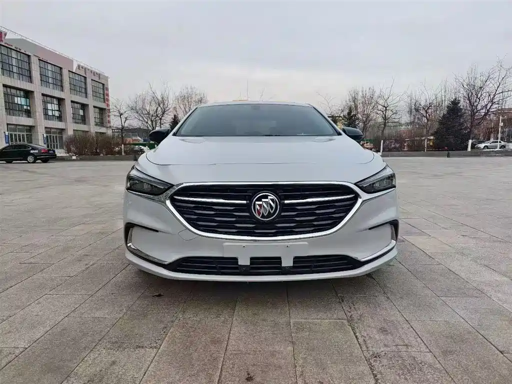Buick LaCrosse 2019 28T Luxury Edition фото 2