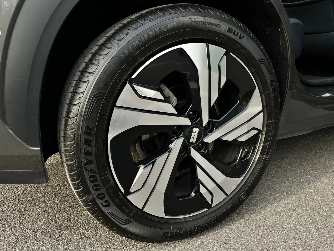 GEELY GALAXY GALAXY E5