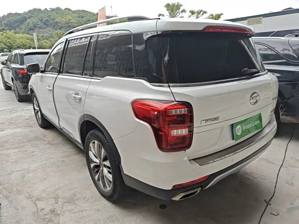 GAC Trumpchi Trumpchi GS8 2017 2017 320T 2WD Luxury Smart Connect (7-seater)