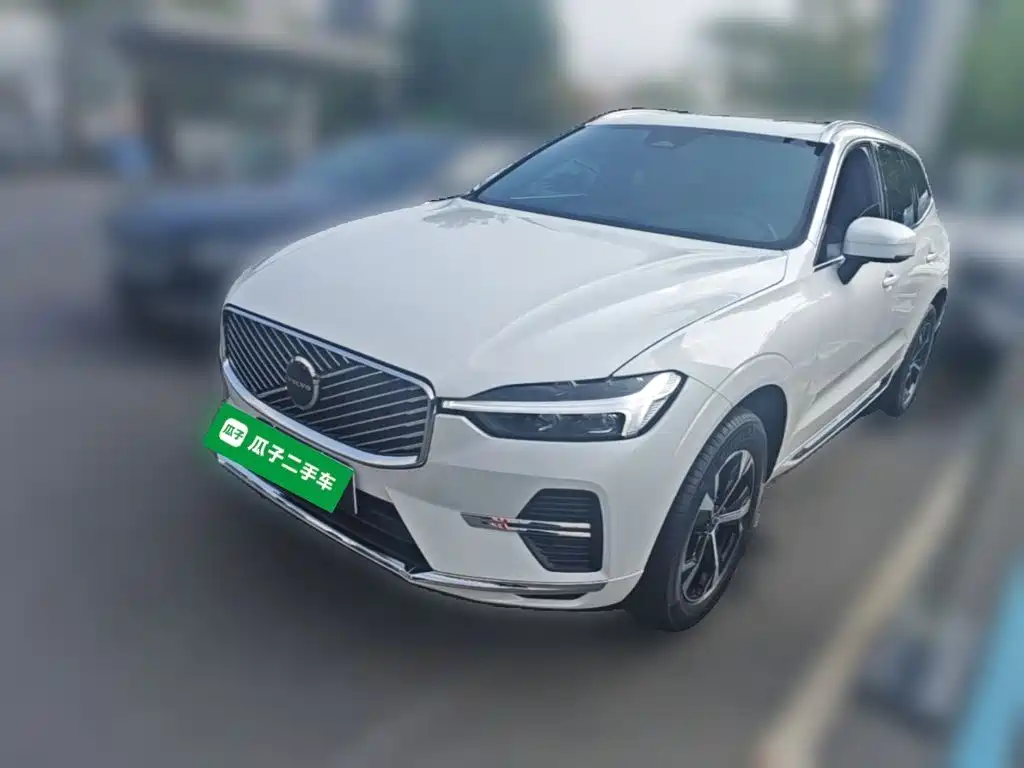 Volvo XC60 2026 2026 Model B5 AWD Smart Elite Luxury