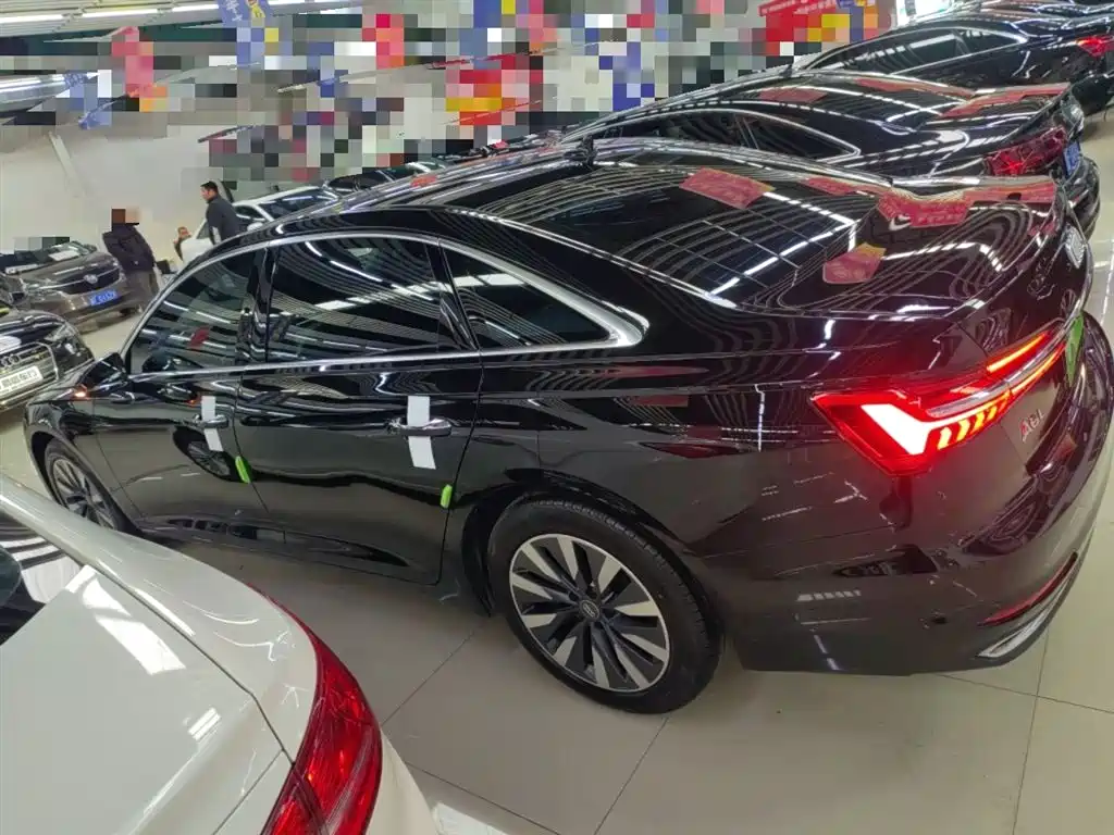 Audi A6L 2021 45 TFSI Exclusive Elegance фото 21
