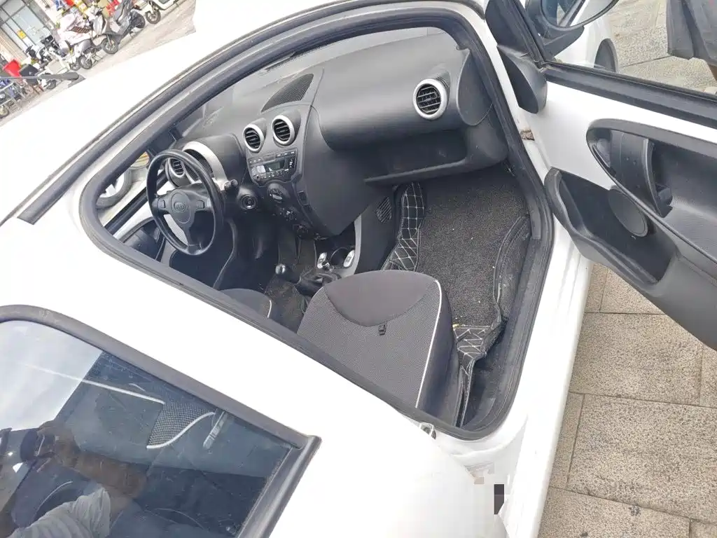 BYD F0 2017 2015 1.0L Yue Cool Model