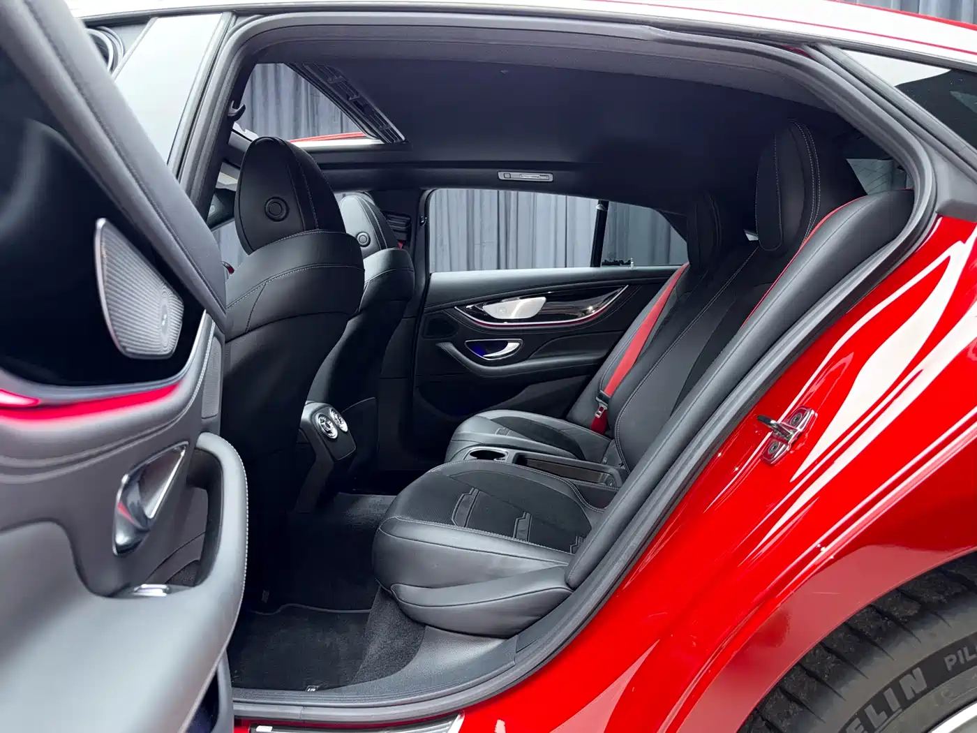Mercedes-Benz AMG GT 2019 AMG GT 50 4-Door Coupe фото 13