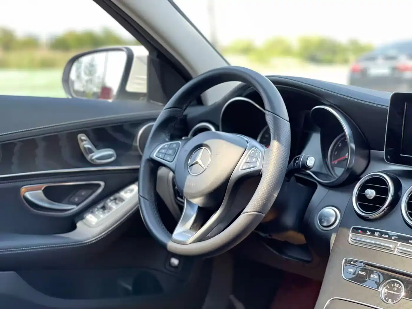 Mercedes-Benz C-Class 2018 C 180 L Fashion Sport Edition фото 17