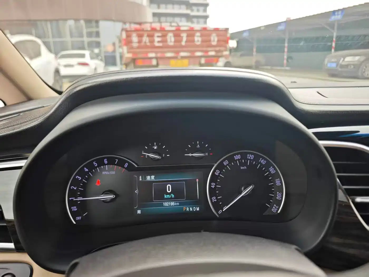 Buick GL8 2017 ES 28T Luxury China V фото 12