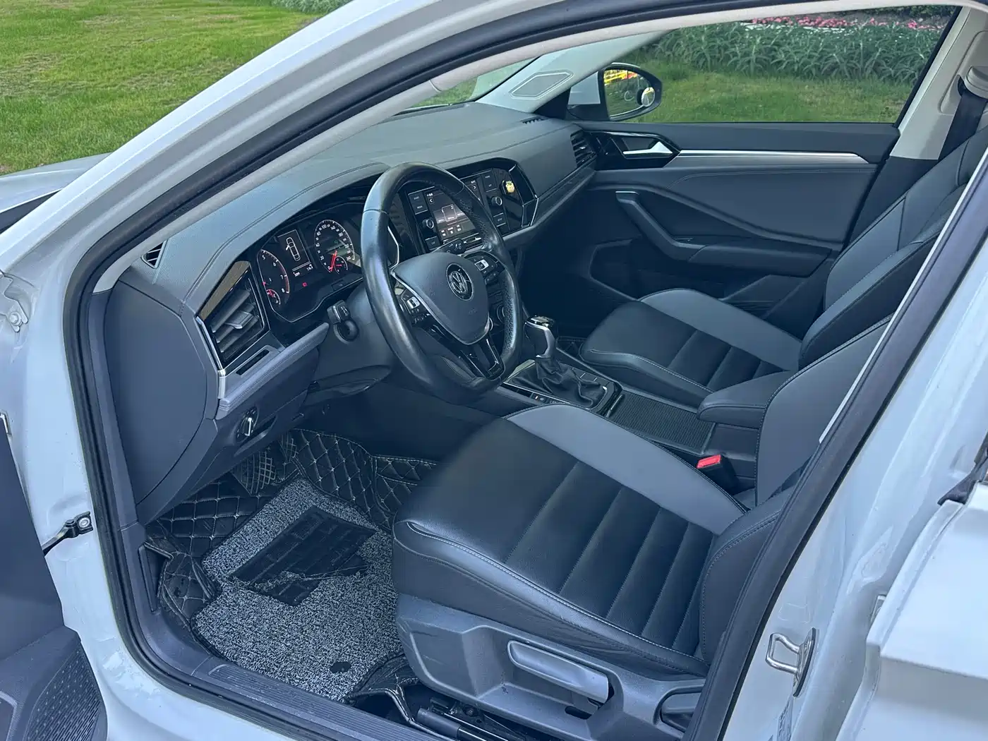 Volkswagen Sagitar 2019 200TSI DSG Comfort Edition China VI фото 7
