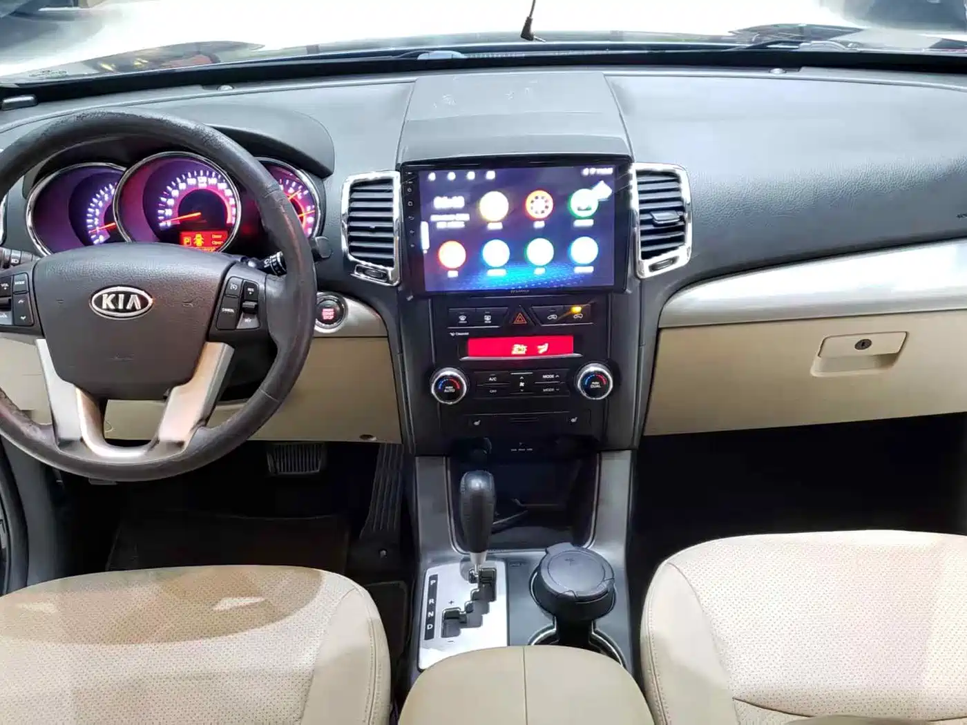 Photo 16 - Kia Sorento