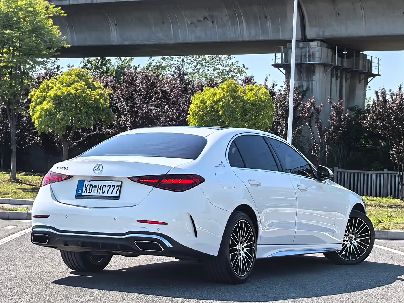 Mercedes-Benz C-Class 2025 Facelift C 260 L Sport Edition фото 4